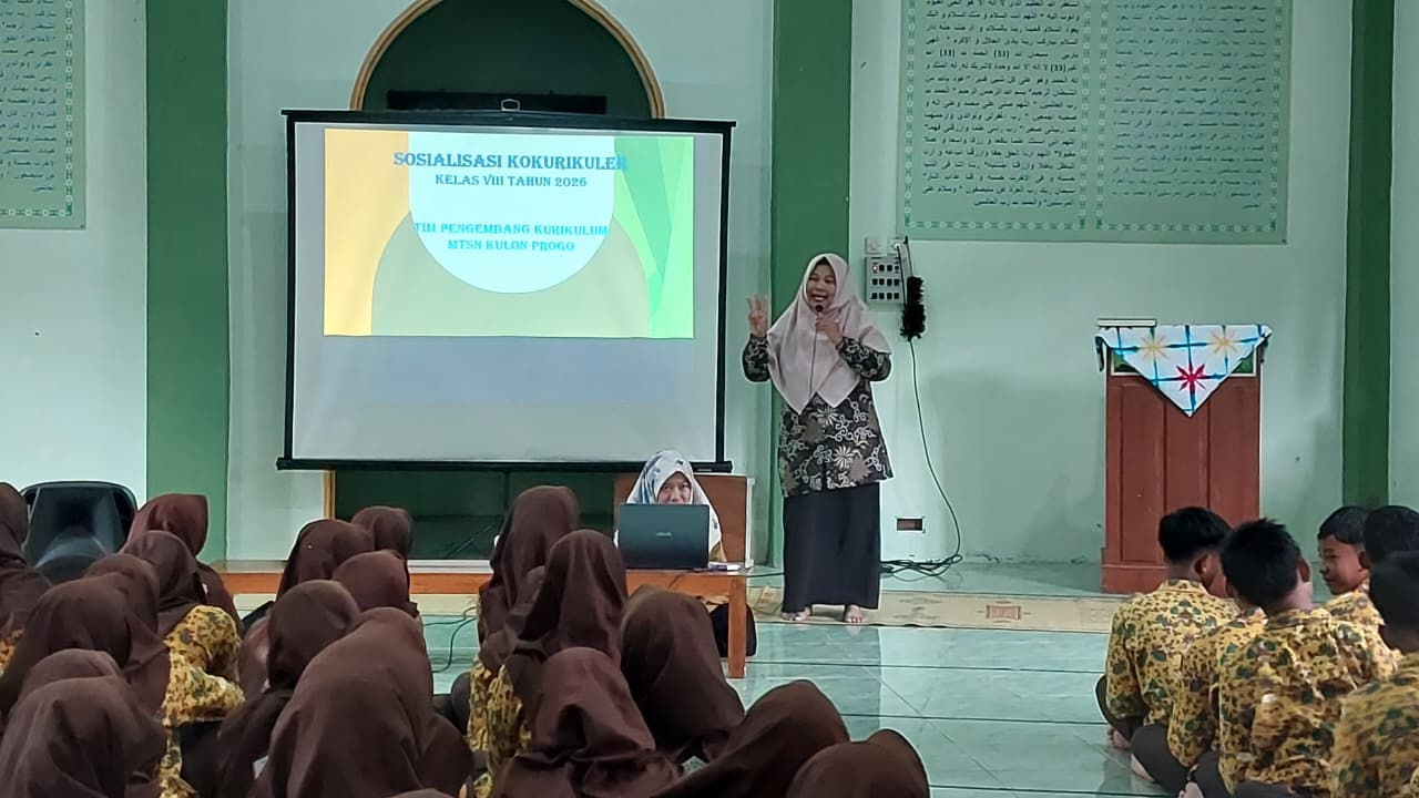 MTsN 6 Kulon Progo Dorong Kreativitas Siswa Melalui Sosialisasi Kokurikuler Kewirausahaan dan Ekologi